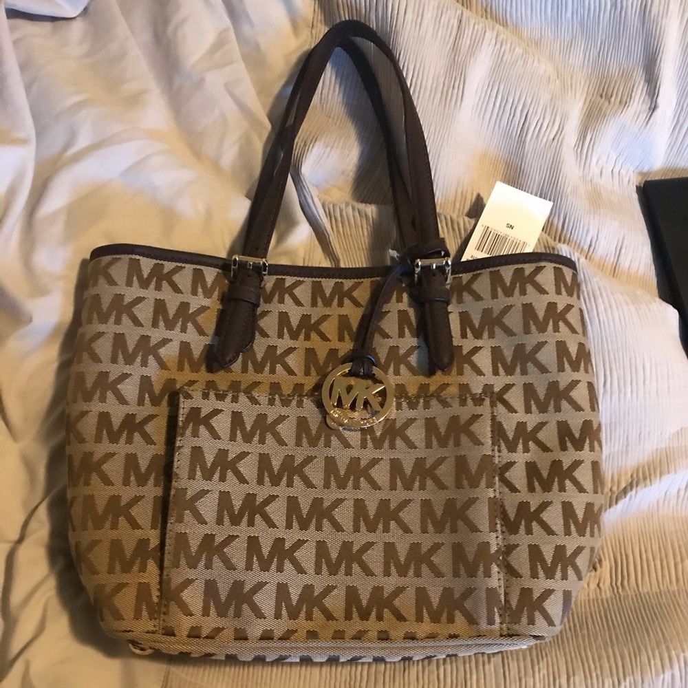 BRAND NEW Michael Kors handbag
